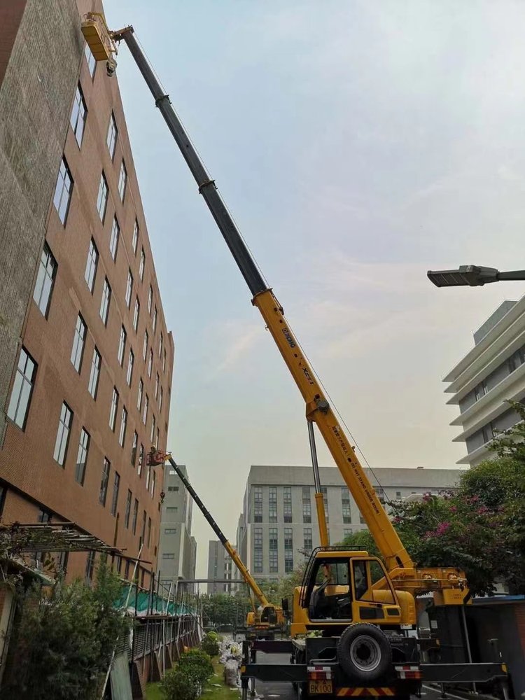 英德汽车吊出租哪家好，选择最靠谱的服务商指南