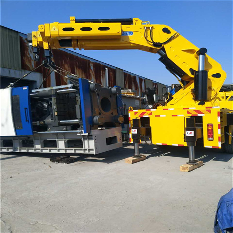 英德优质大吨位随车吊出租服务，助您高效施工