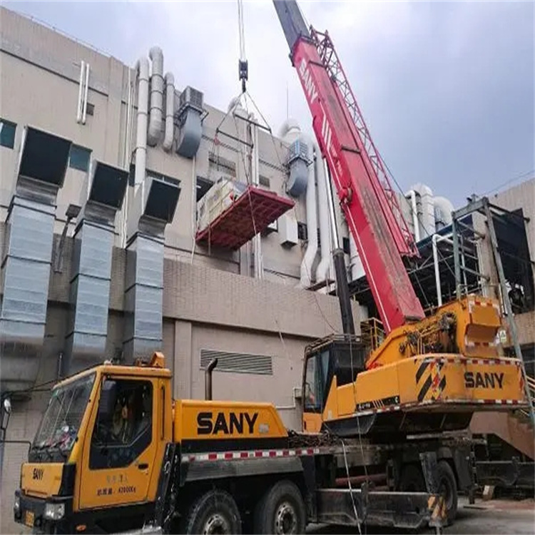 英德租赁大型汽车吊，助力工程项目高效进行