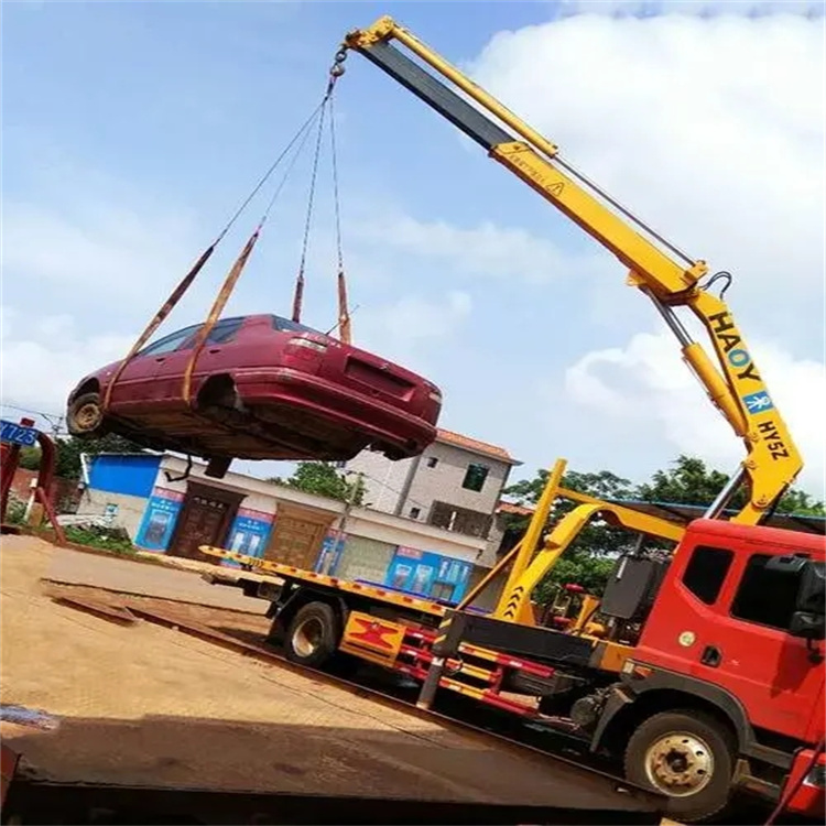 英德吊车救援小汽车怎么吊