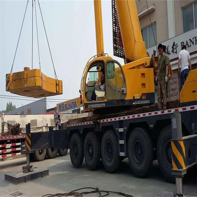 英德当地吊车出租|机器吊装|75吨|工厂搬迁服务